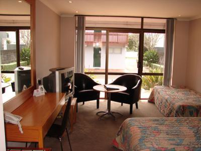 Auto Motel 4*